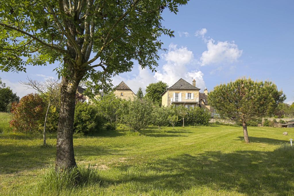 La Source Gilhodes Hotel Castelnau-de-Mandailles ภายนอก รูปภาพ